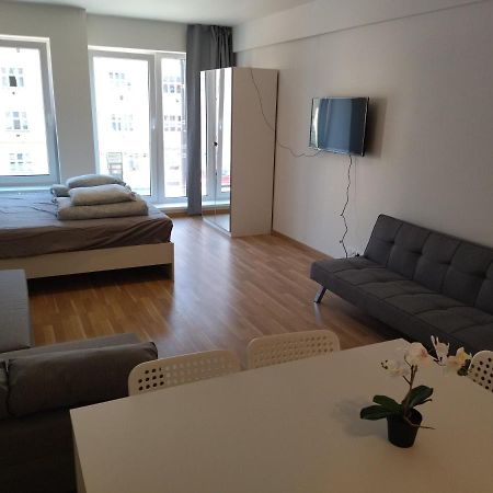 Brand New One Bedroom Apartment #54 In Brand New Building With Free Parking Prague Ngoại thất bức ảnh