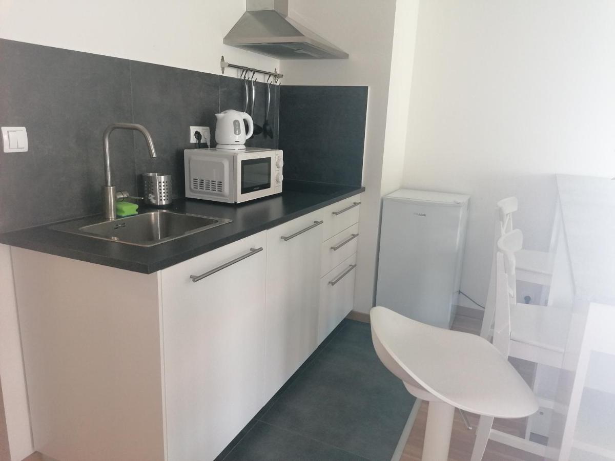 Brand New One Bedroom Apartment #54 In Brand New Building With Free Parking Prague Ngoại thất bức ảnh